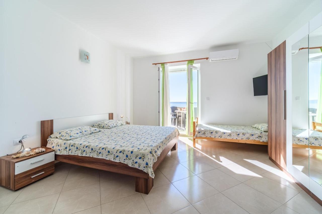 Beach Paradise Apartments Подстрана Екстер'єр фото