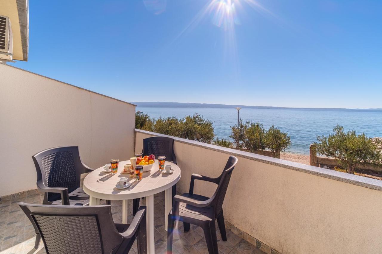 Beach Paradise Apartments Подстрана Екстер'єр фото