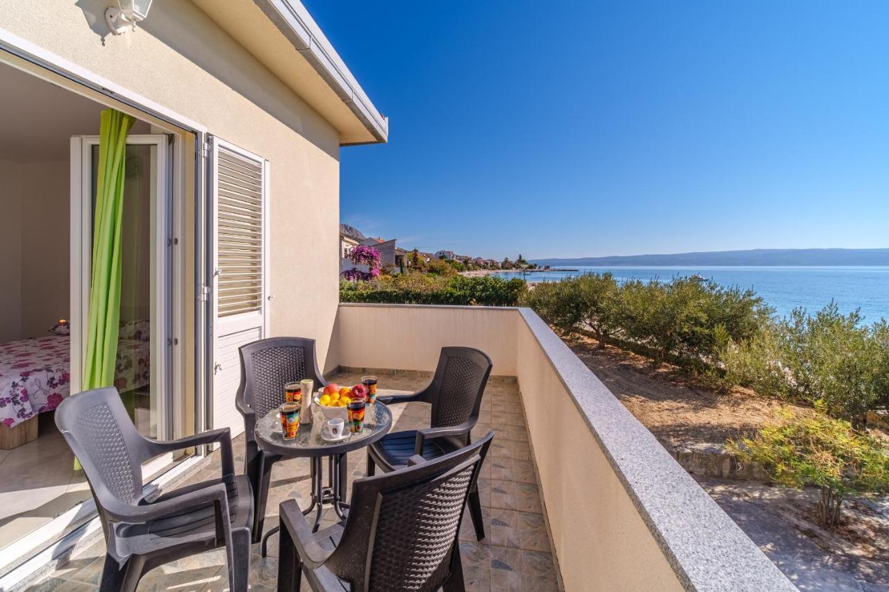 Beach Paradise Apartments Подстрана Екстер'єр фото