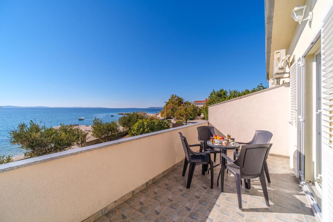 Beach Paradise Apartments Подстрана Екстер'єр фото