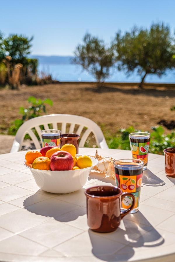 Beach Paradise Apartments Подстрана Екстер'єр фото