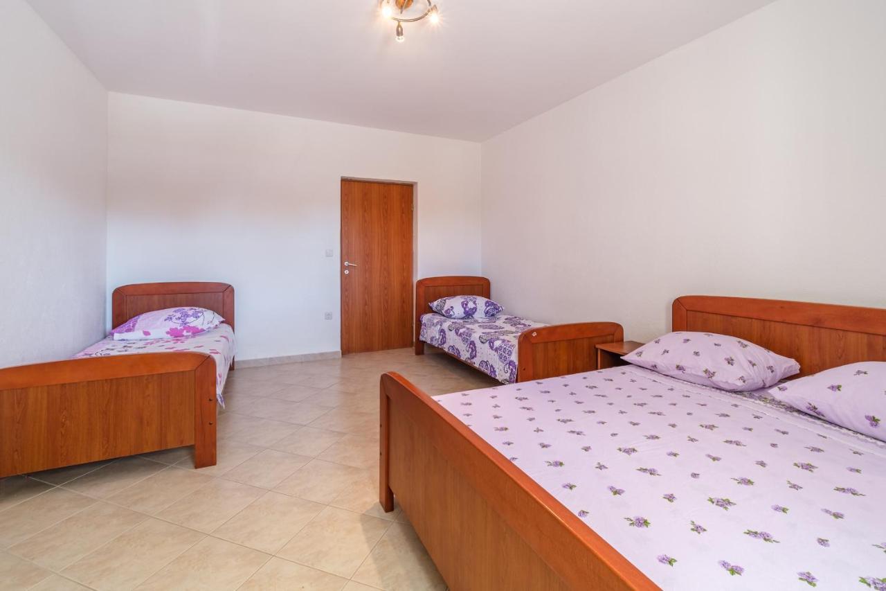 Beach Paradise Apartments Подстрана Екстер'єр фото