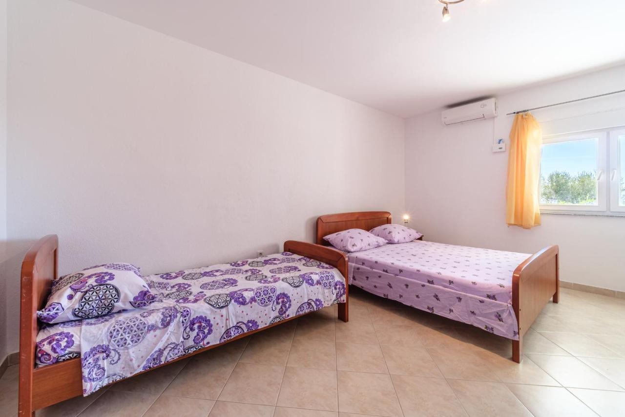 Beach Paradise Apartments Подстрана Екстер'єр фото