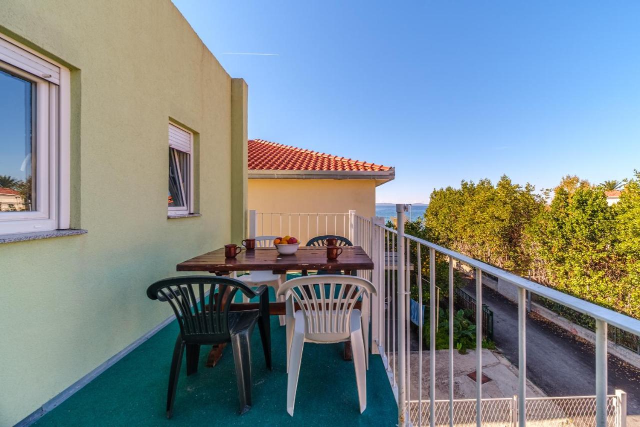 Beach Paradise Apartments Подстрана Екстер'єр фото