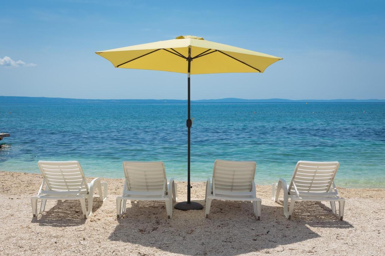 Beach Paradise Apartments Подстрана Екстер'єр фото